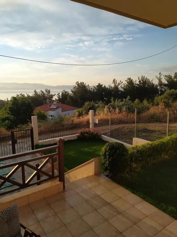 Afrodites Sea View House Nea Roda